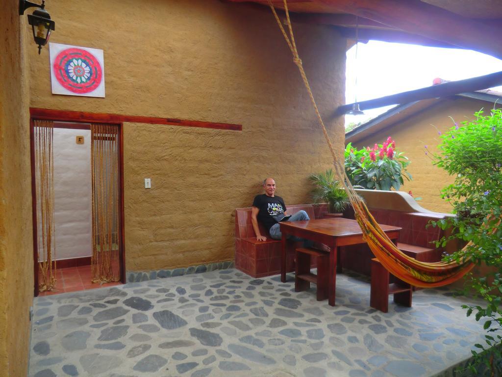 Le Rendez-Vous Hostal Guesthouse Vilcabamba Buitenkant foto