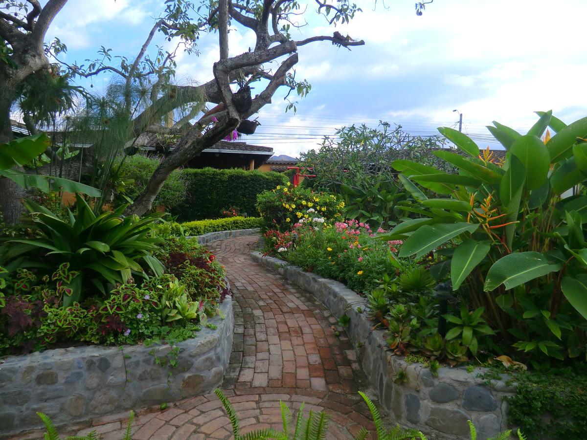 Le Rendez-Vous Hostal Guesthouse Vilcabamba Buitenkant foto